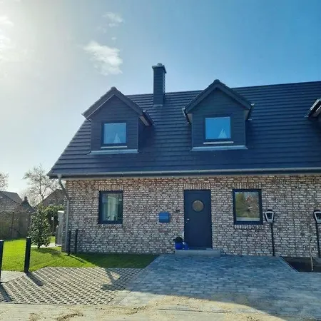 Haus Kuestenliebe Heimathafen Holiday home
